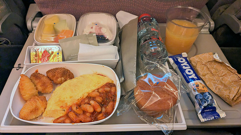 エミレーツ航空機内食